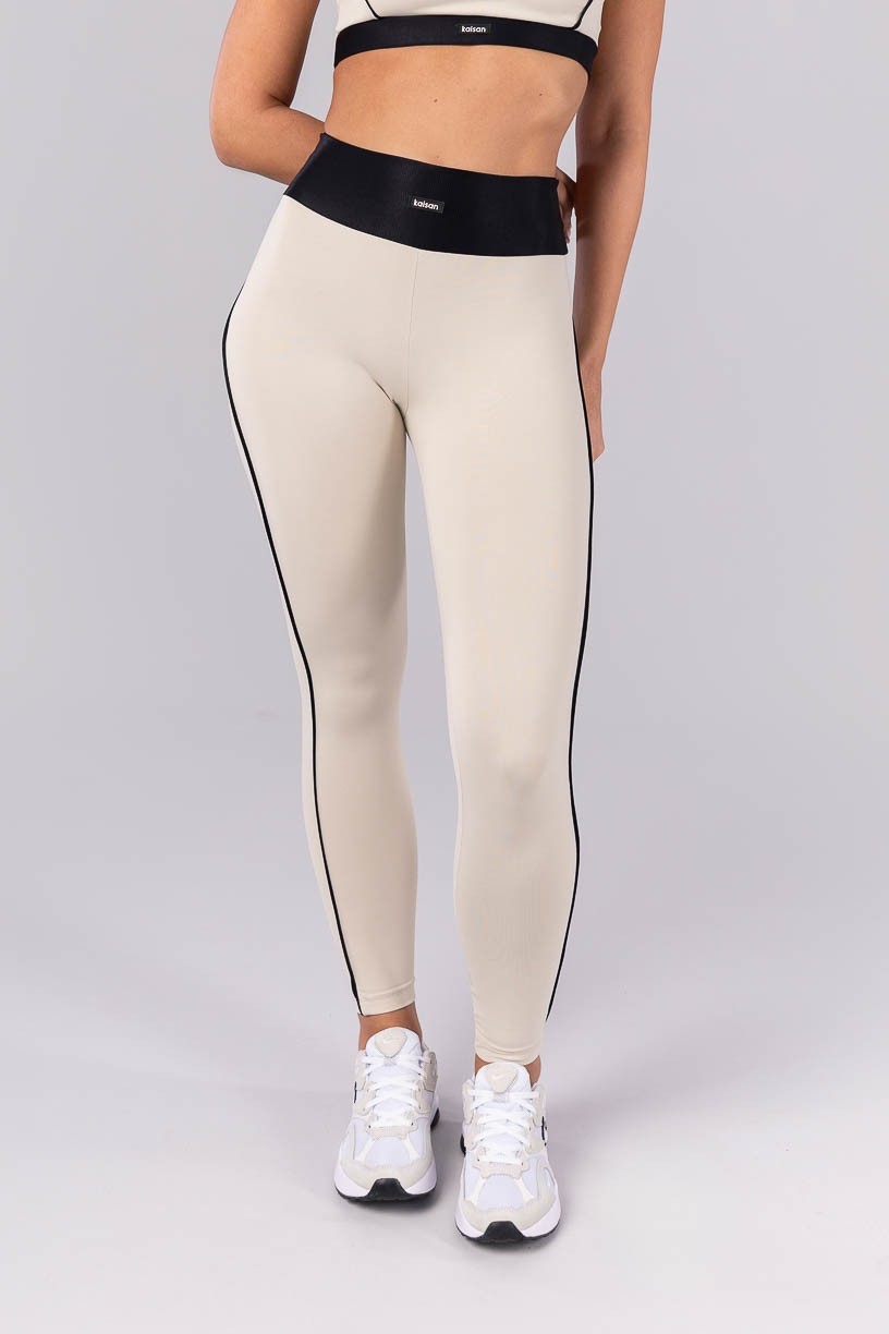 K4393-A_Calca_Legging_com_Cos_e_Vivo_Canelado_Bege__Preto__Ref:_K4393-A