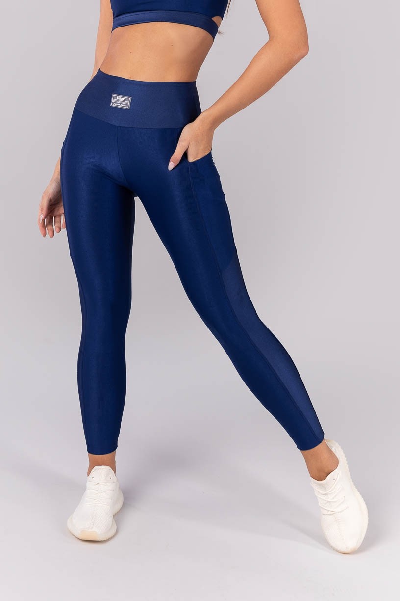 K4404-A_Calca_Legging_com_Mix_de_Tecidos_e_Bolsos_Azul_Marinho__Ref:_K4404-A