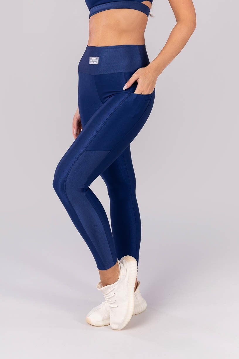 K4404-A_Calca_Legging_com_Mix_de_Tecidos_e_Bolsos_Azul_Marinho__Ref:_K4404-A