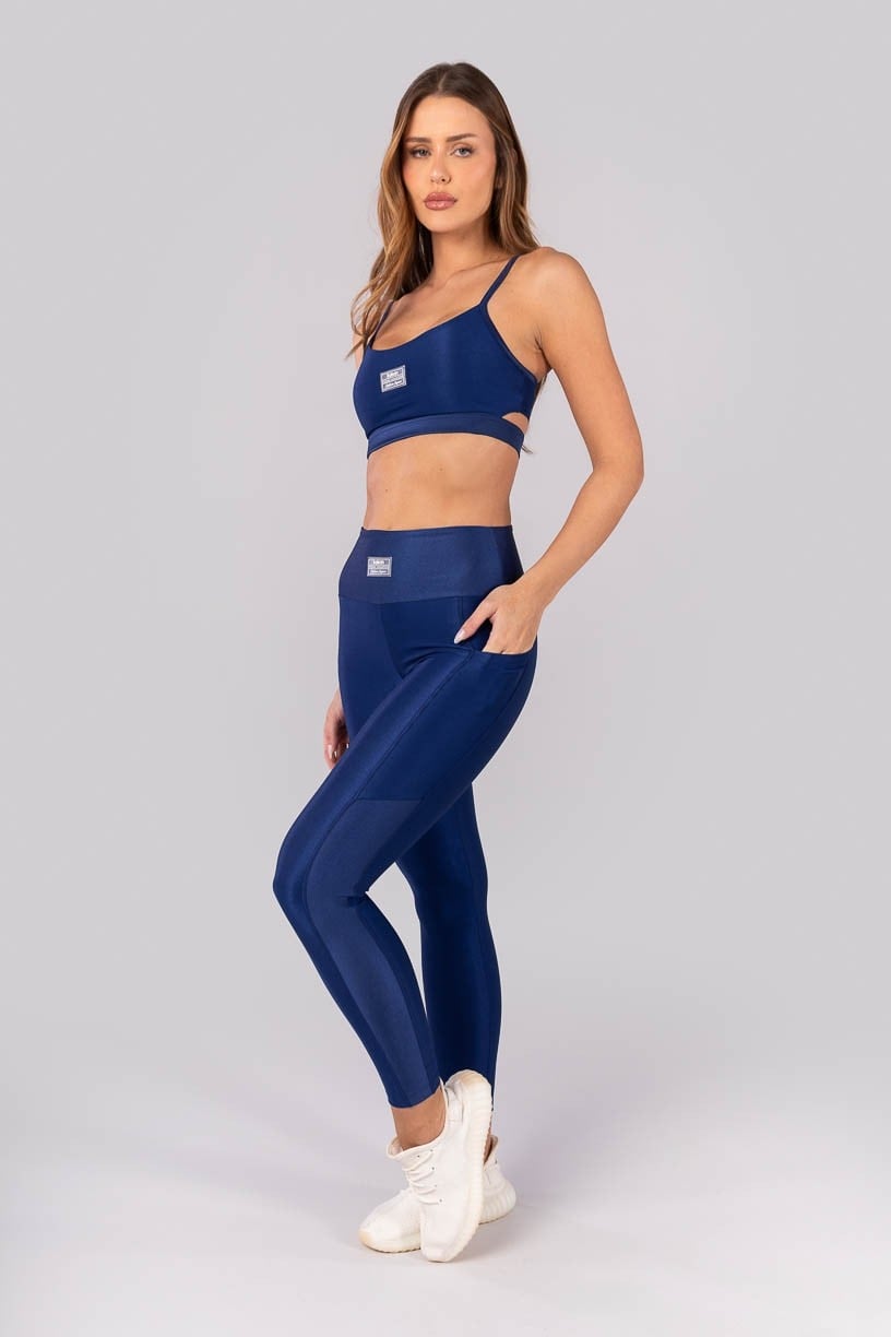 K4404-A_Calca_Legging_com_Mix_de_Tecidos_e_Bolsos_Azul_Marinho__Ref:_K4404-A