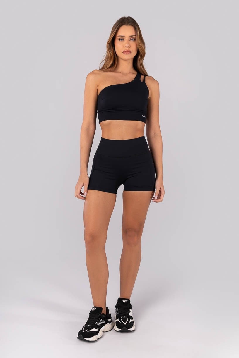K4382-A_Short_com_Bolsos_e_Cobertura_Preto__Ref:_K4382-A