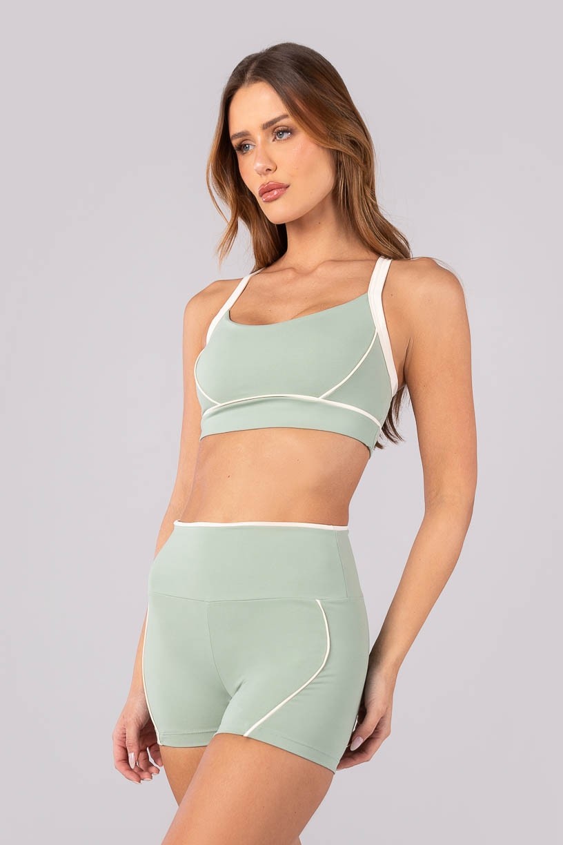 K4383-C_Top_com_Vivo_e_Alcas_Largas_Cruzadas_Verde_Claro__Off-White__Ref:_K4383-C