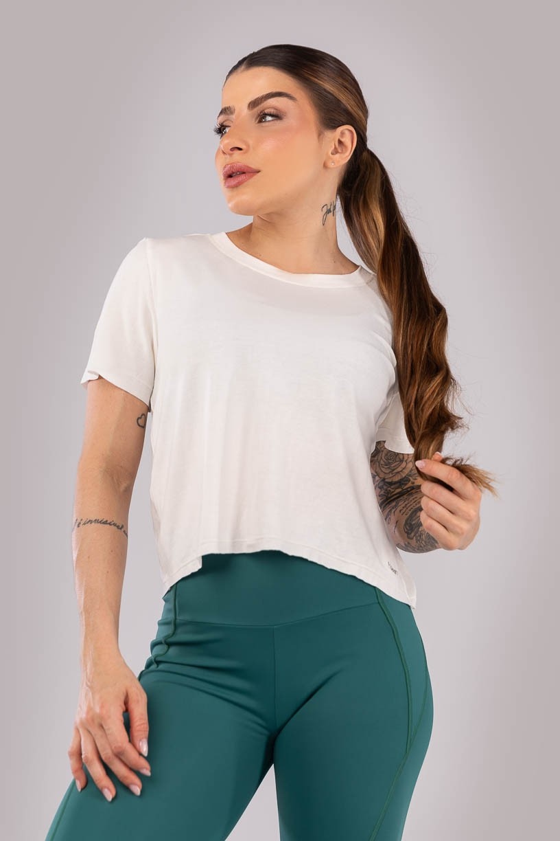 K4440-A_Blusa_com_Abertura_Costas_Off-White__Ref:_K4440-A
