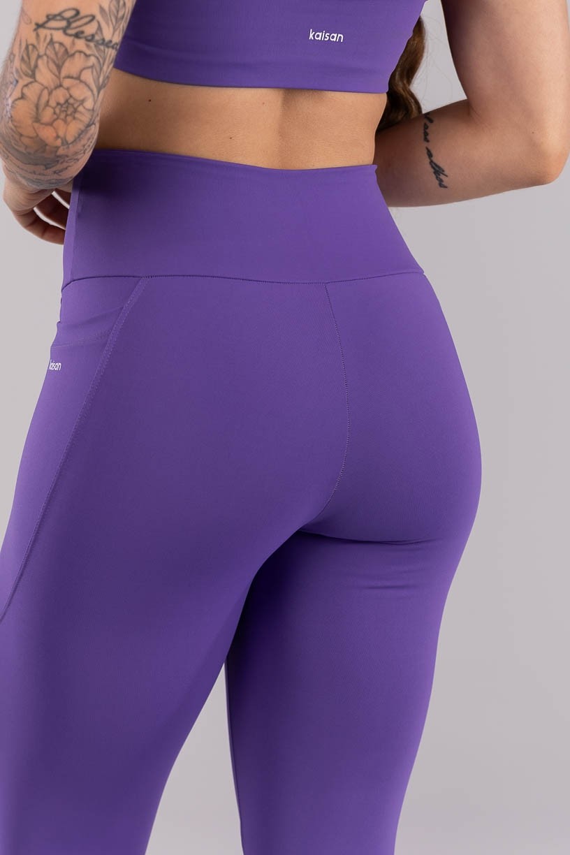 K4413-A_Calca_Legging_sem_Gancho_e_com_Bolsos_Violeta__Ref:_K4413-A