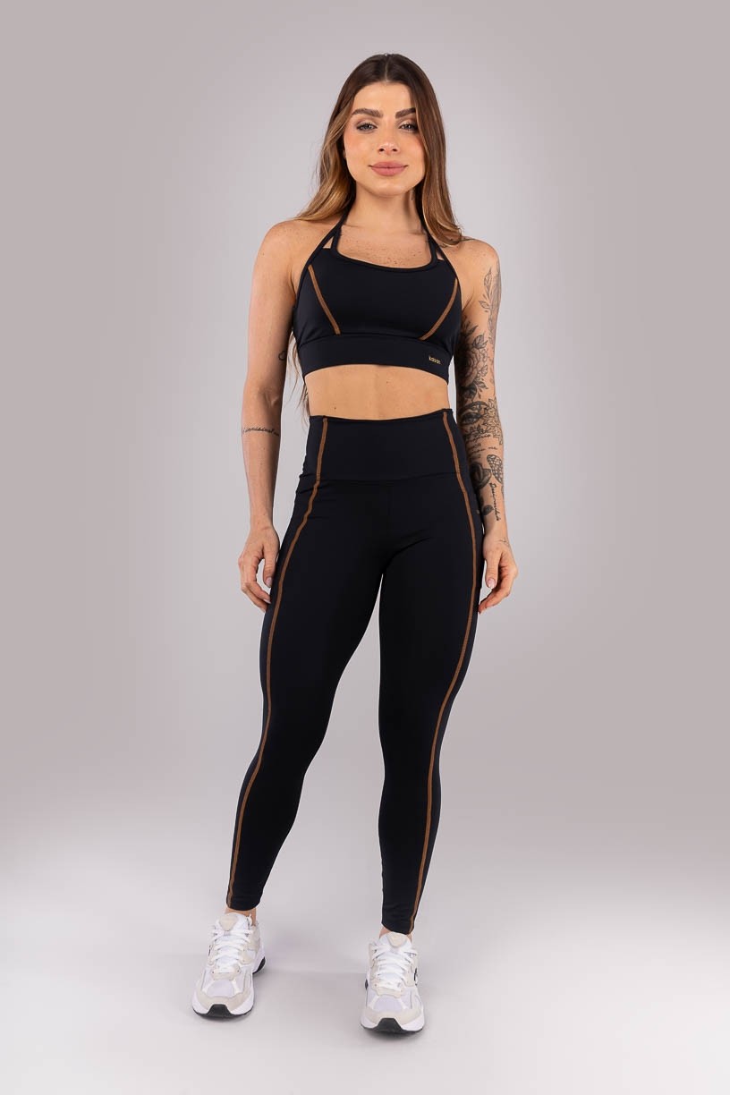 K4434-A_Calca_Legging_com_Bolsos_e_Cobertura_Contrastante_Preto__Ref:_K4434-A
