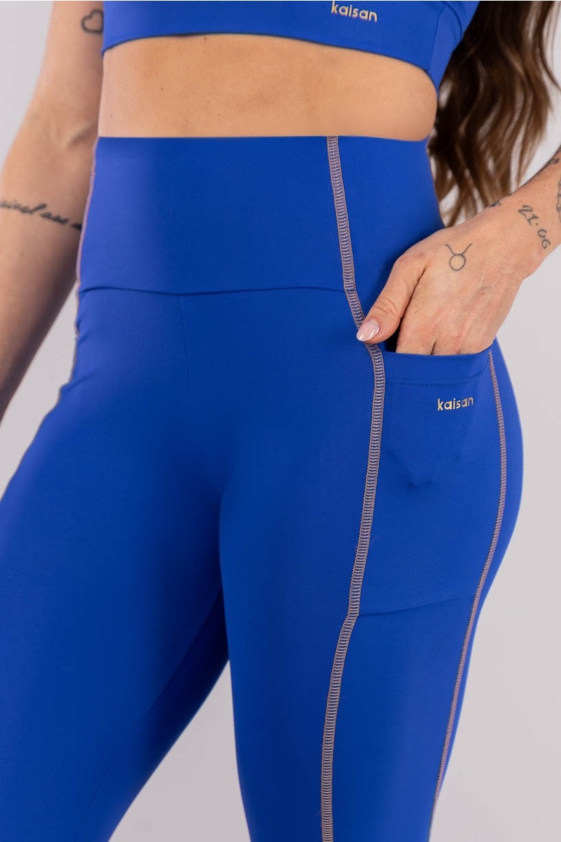 K4434-B_Calca_Legging_com_Bolsos_e_Cobertura_Contrastante_Azul__Ref:_K4434-B