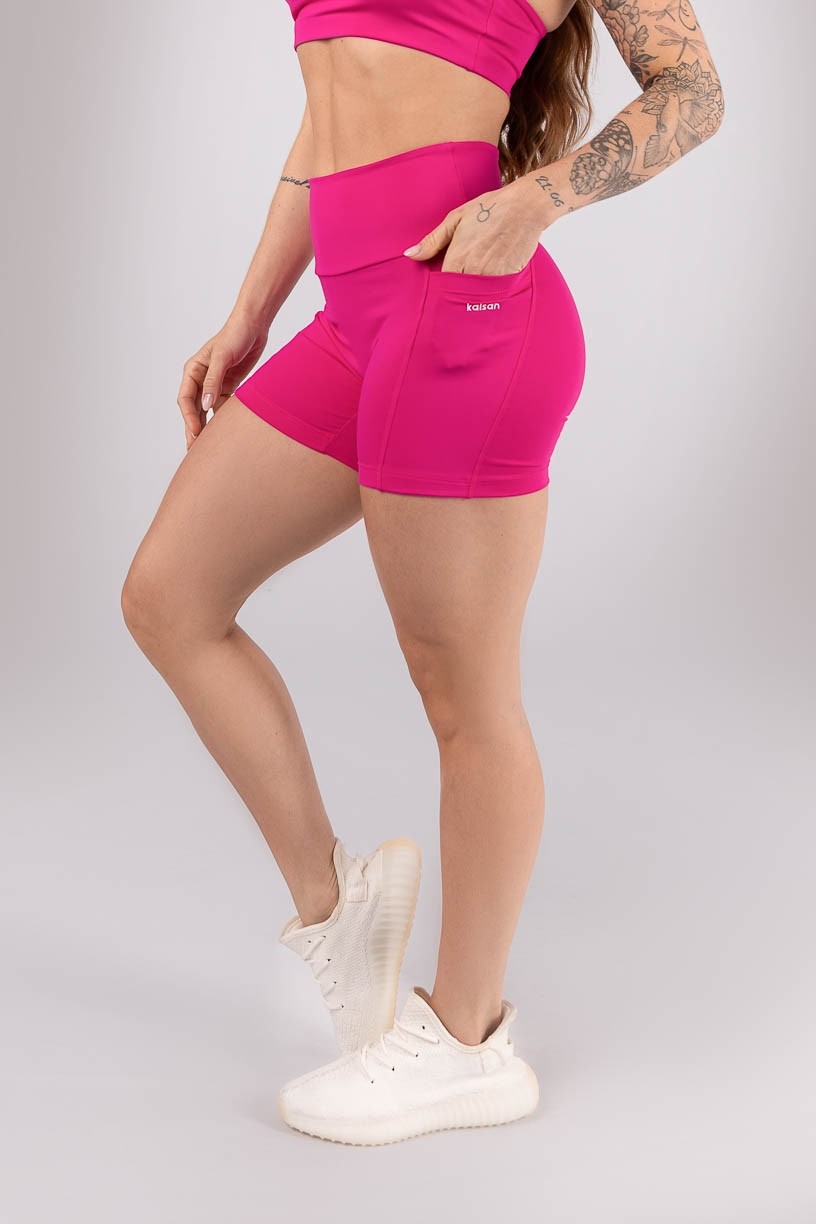 K4414-B_Short_sem_Gancho_e_com_Bolsos_Rosa_Choque__Ref:_K4414-B