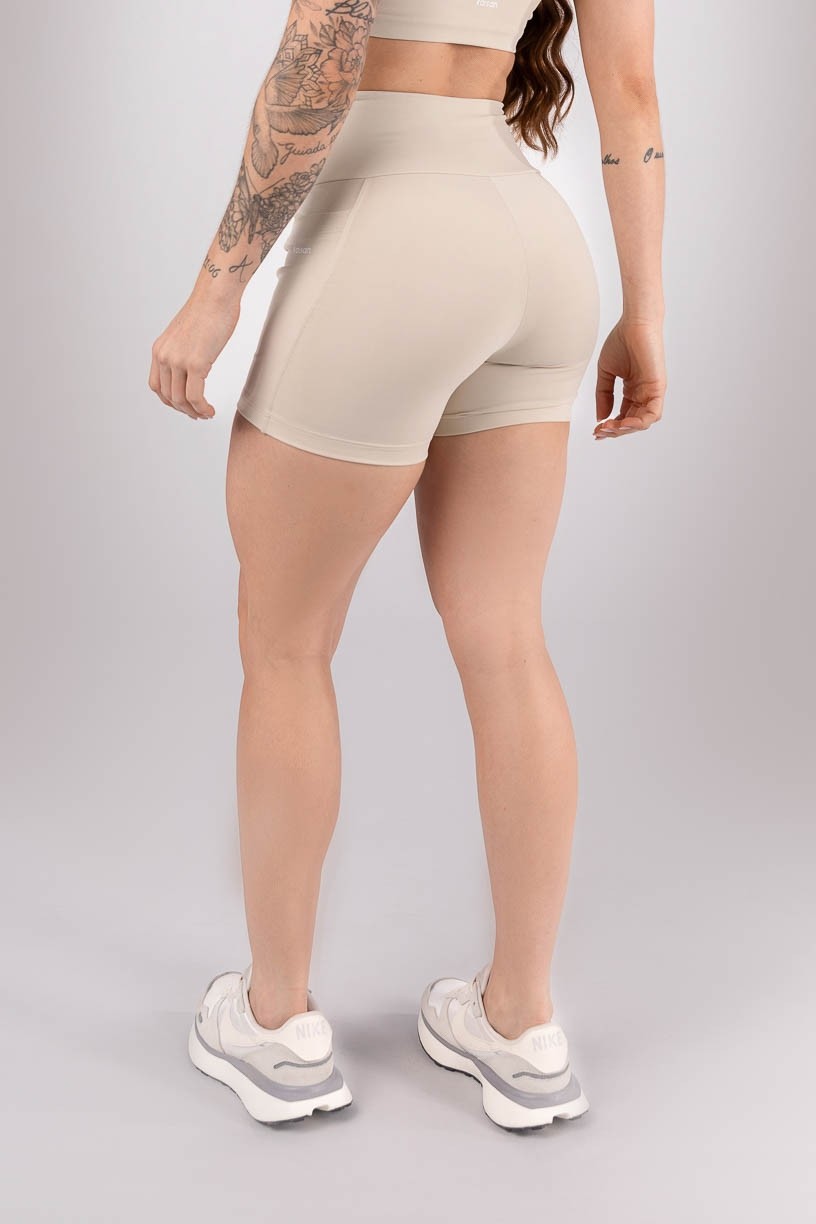K4414-C_Short_sem_Gancho_e_com_Bolsos_Bege__Ref:_K4414-C