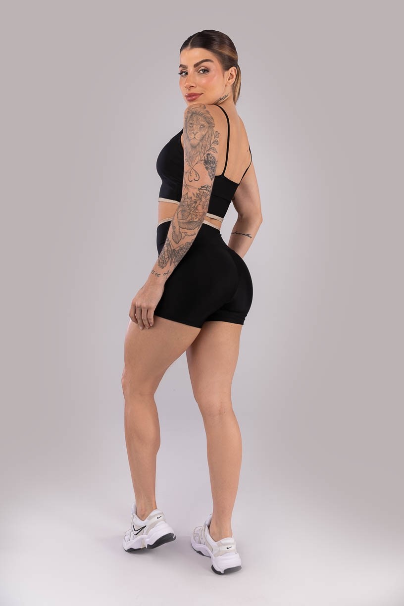 K4437-A_Short_com_Vira_no_Cos_Preto__Bege__Ref:_K4437-A