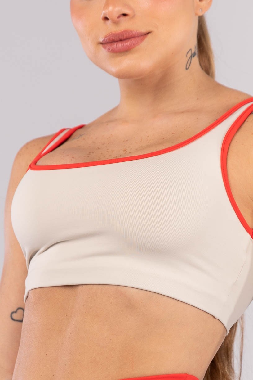 K4219-E_Top_Alcas_Largas_e_Vies_Contrastante_Bege__Vermelho_Tomate__Ref:_K4219-E