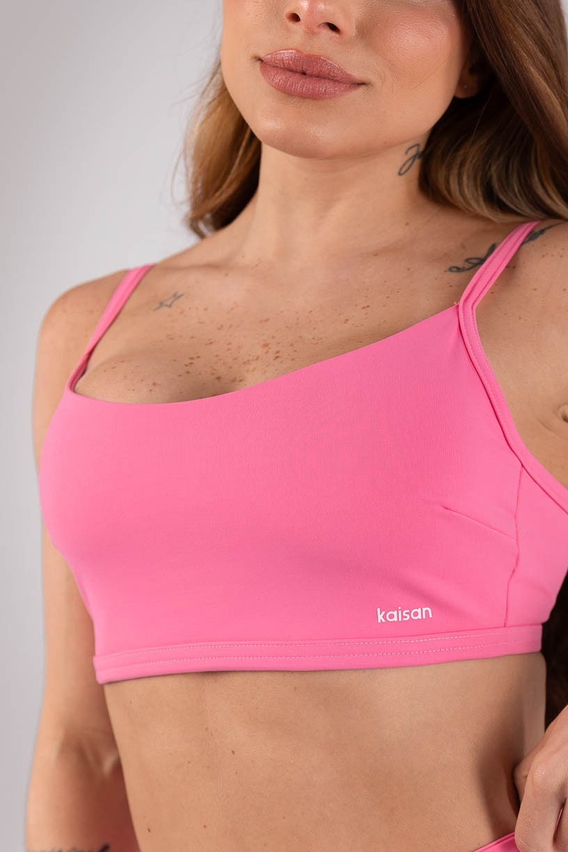 K4415-A_Top_com_Costas_Abertas_e_Alcas_Regulaveis_Rosa_Chiclete__Ref:_K4415-A