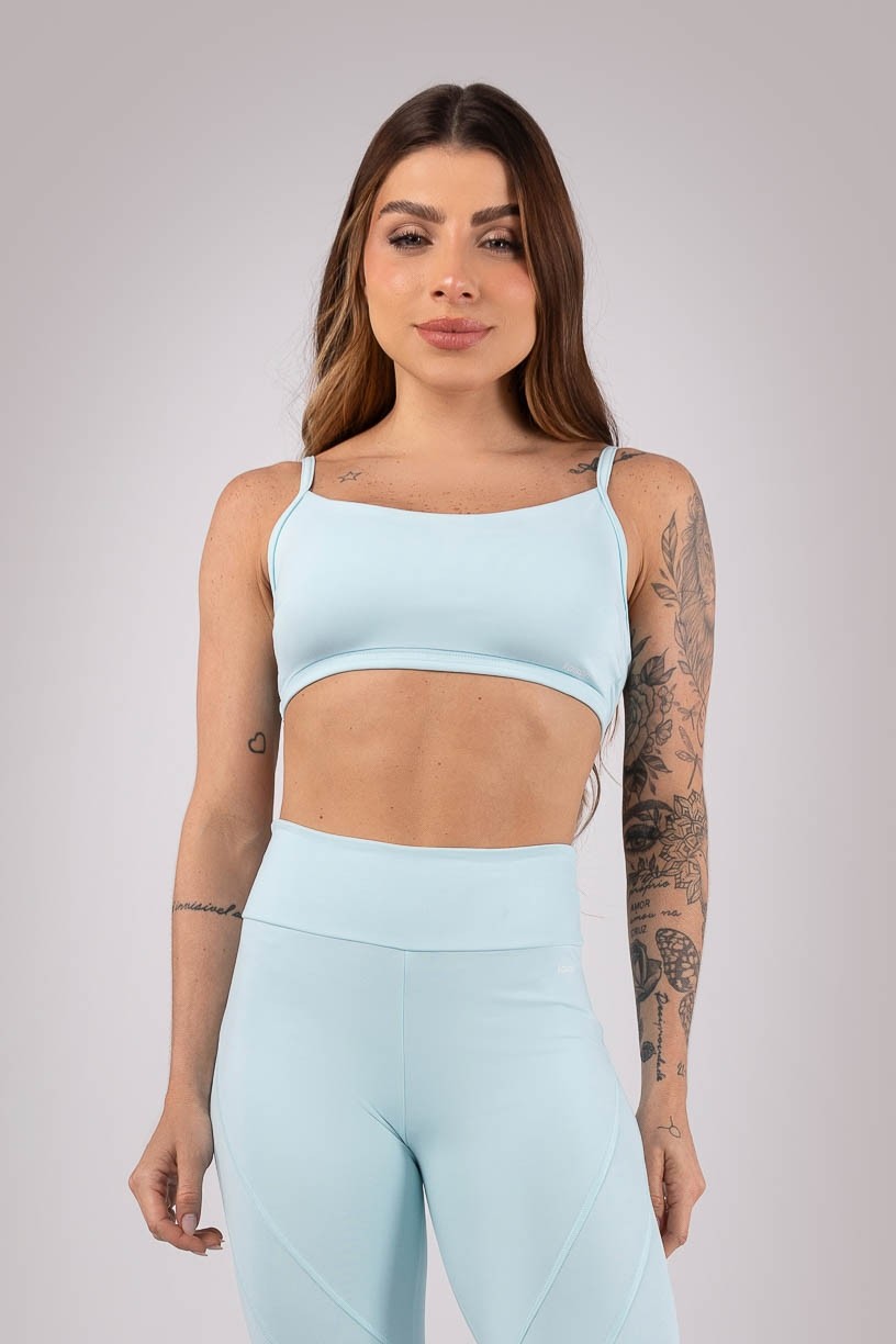 K4415-B_Top_com_Costas_Abertas_e_Alcas_Regulaveis_Azul_Bebe__Ref:_K4415-B