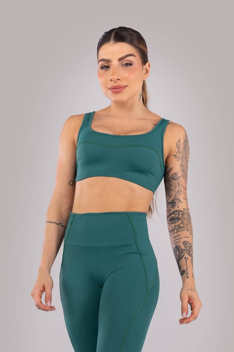 K4421-B_Top_sem_Cos_e_com_Recorte_Anatamico_Verde_Esmeralda__Ref:_K4421-B