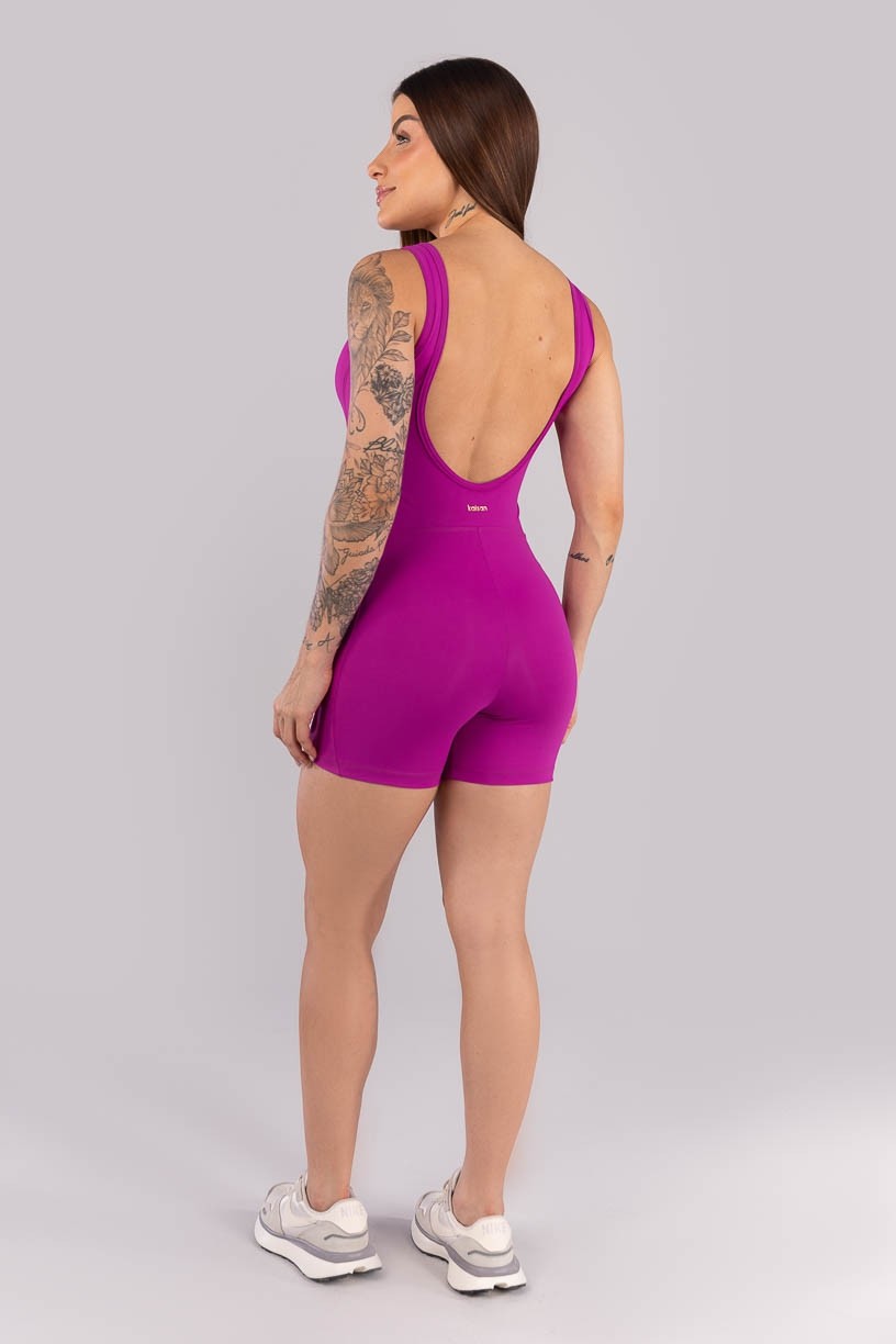 K4469-B_Macaquinho_com_Alcas_Largas_e_Costas_Abertas_Roxo__Ref:_K4469-B