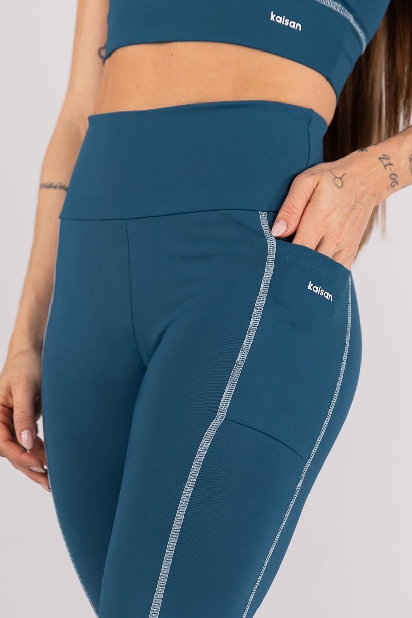 K4442-A_Calca_Legging_com_Bolsos_e_Cobertura_Azul_Petroleo__Ref:_K4442-A