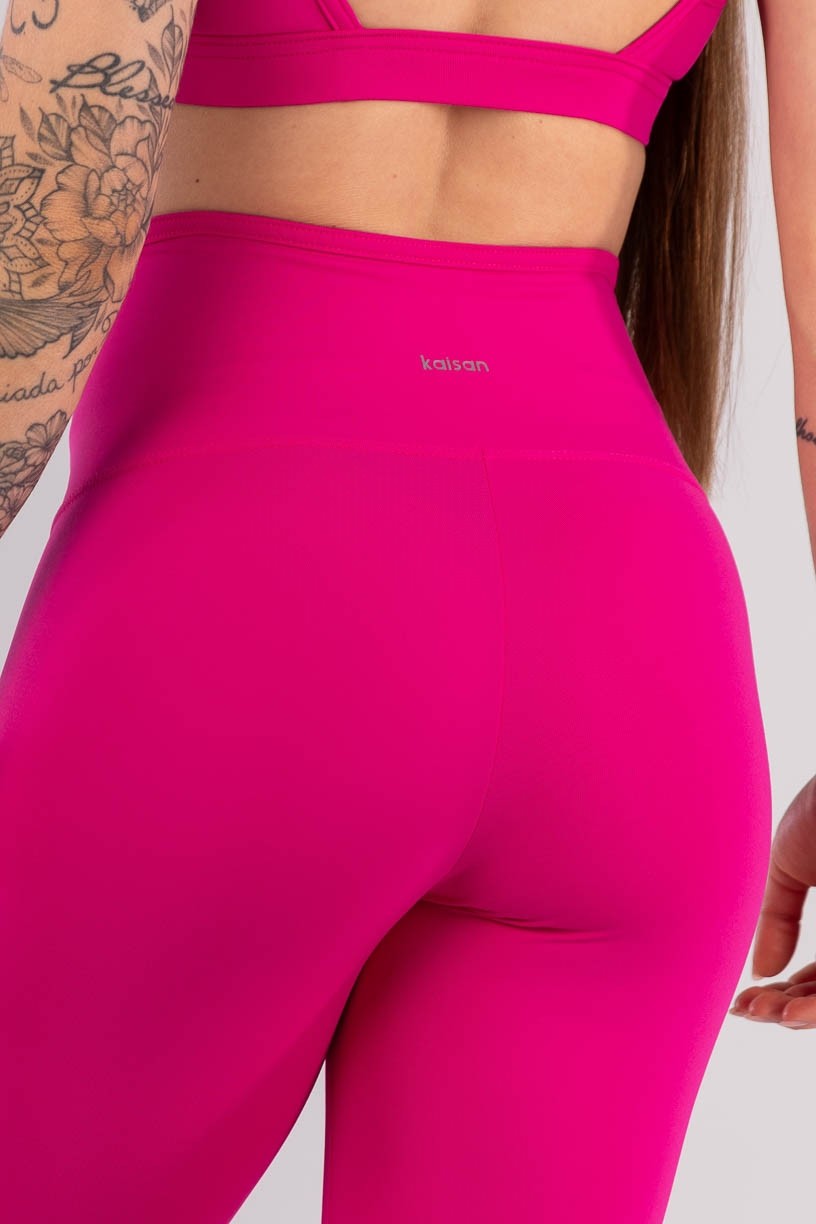 K4445-C_Calca_Legging_com_Recortes_e_Vies_Na_Cintura_Rosa_Choque__Ref:_K4445-C