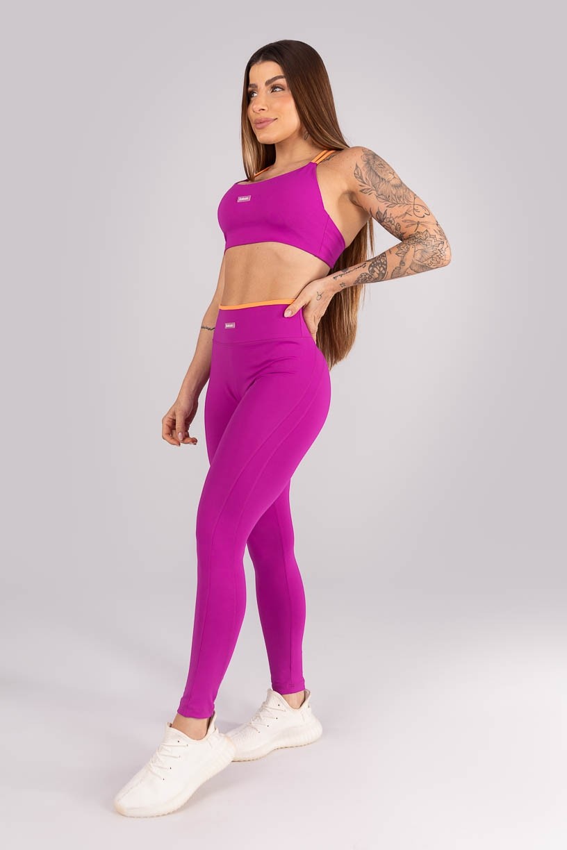 K4451-C_Calca_Legging_com_Recortes_e_Cos_de_Vira_Contrastante_Roxo__Laranja_Claro__Ref:_K4451-C
