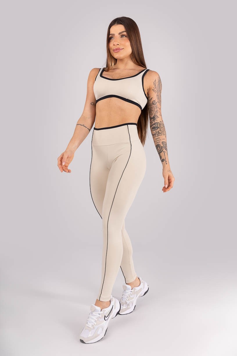 K4454-A_Calca_Legging_com_Vivo_e_Vies_Contrastante_Bege__Preto__Ref:_K4454-A