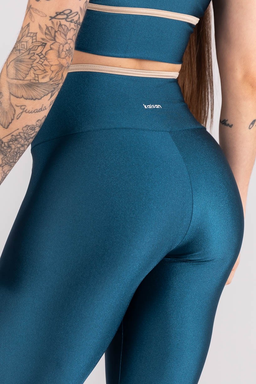 K4462-B_Calca_Legging_Tricolor_com_Chapados_Azul_Petroleo__Off-White__Bege__Ref:_K4462-B