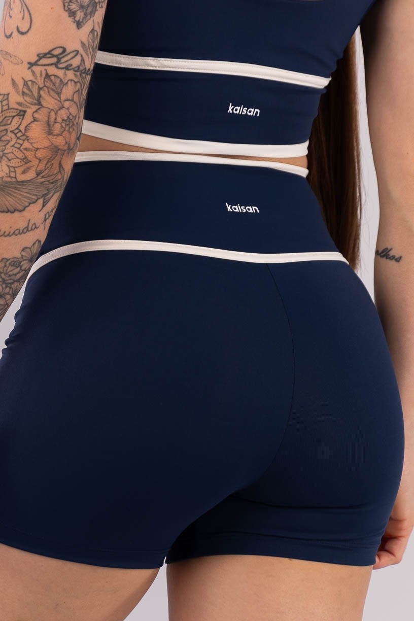 K4449-A_Short_com_Vira_e_Chapado_no_Cos_Azul_Marinho__Off-White__Ref:_K4449-A