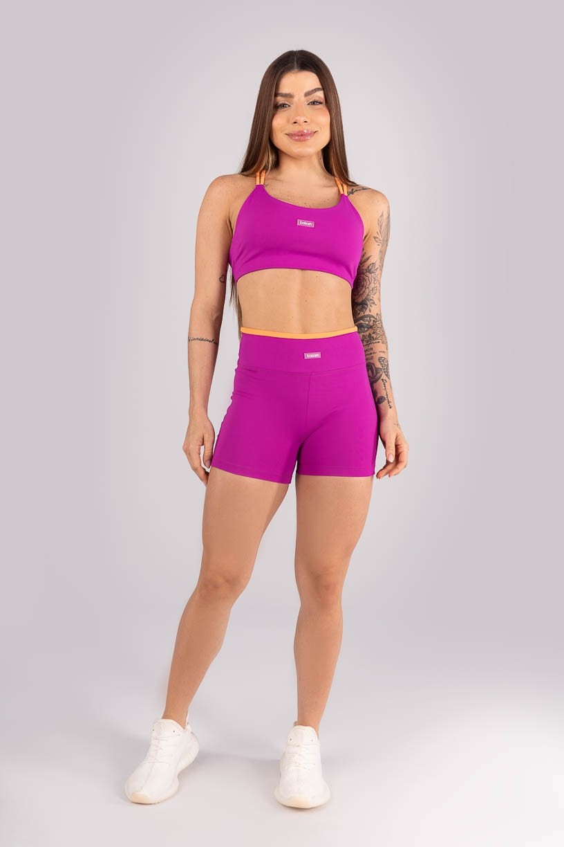 K4452-C_Short_com_Recortes_e_Cos_de_Vira_Contrastante_Roxo__Laranja_Claro__Ref:_K4452-C