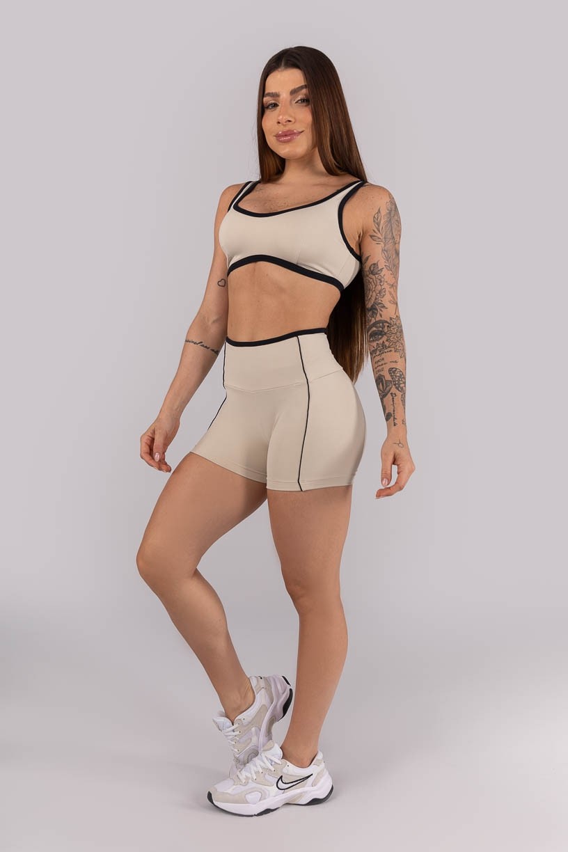 K4455-A_Short_com_Vivo_e_Vies_Contrastante_Bege__Preto__Ref:_K4455-A