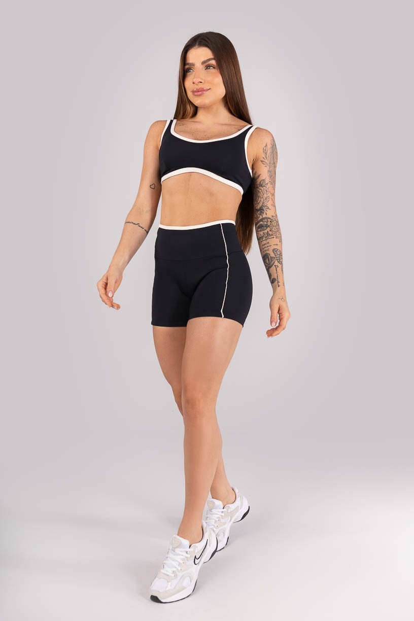 K4455-C_Short_com_Vivo_e_Vies_Contrastante_Preto__Off-White__Ref:_K4455-C