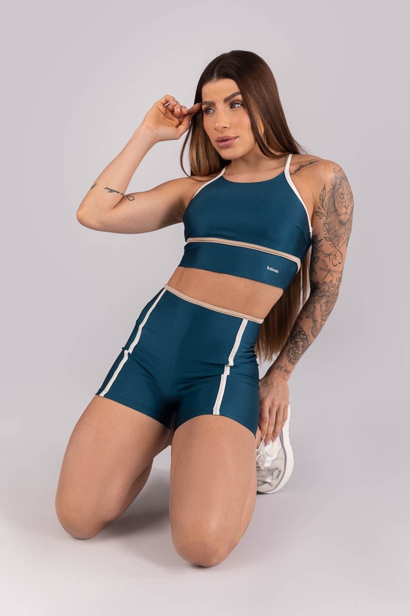 K4463-B_Short_Tricolor_com_Chapados_Azul_Petroleo__Off-White__Bege__Ref:_K4463-B