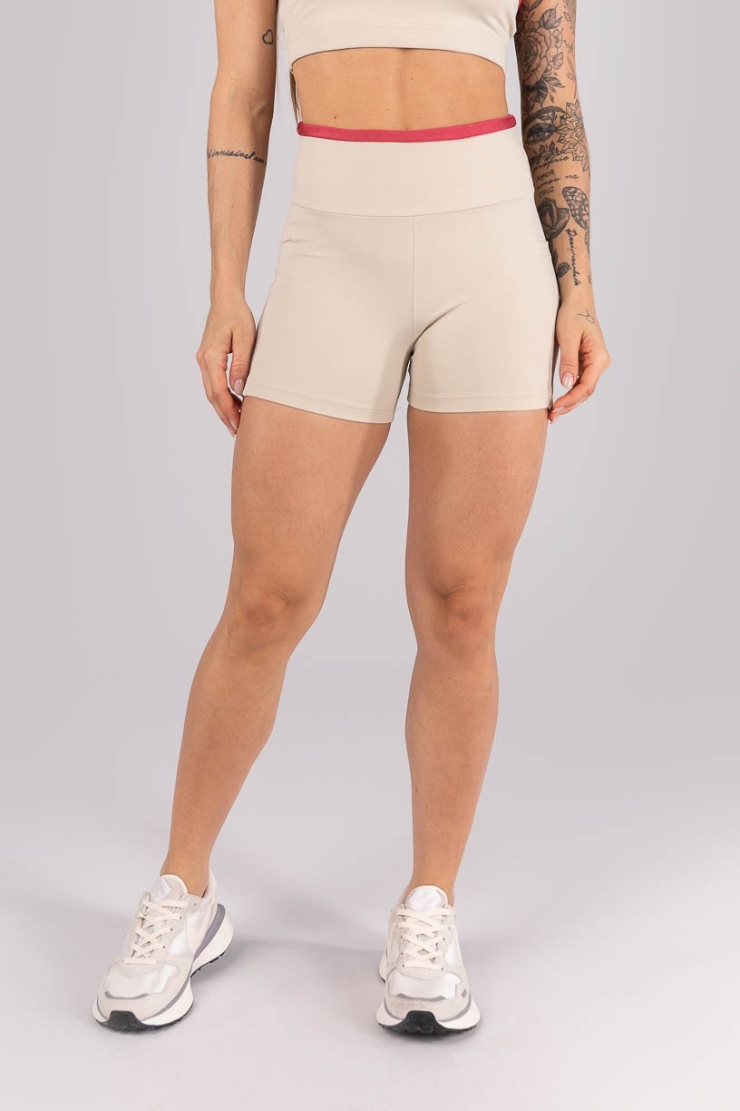 K4468-A_Short_com_Blsos_e_Detalhe_no_Cos_Bege__Rosa__Ref:_K4468-A