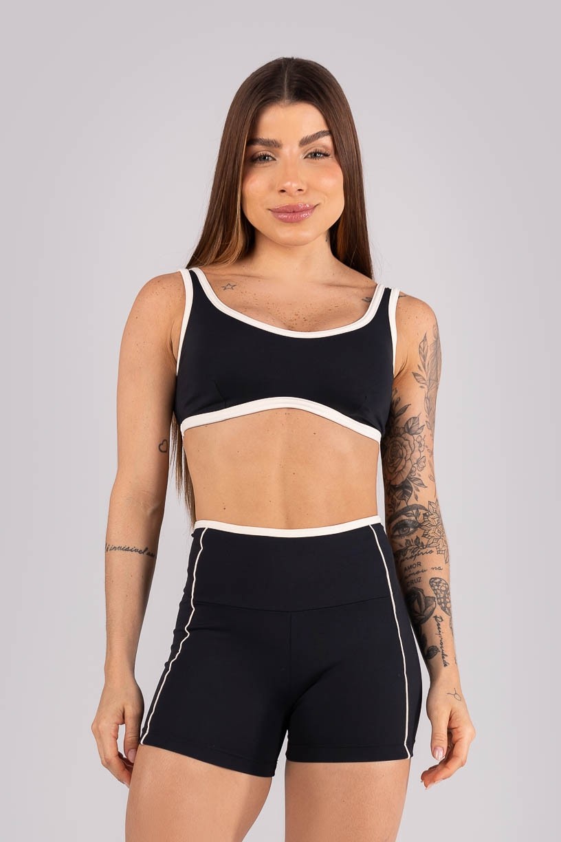 K4453-C_Top_com_Alcas_Largas_e_Vies_Contrastante_Preto__Off-White__Ref:_K4453-C