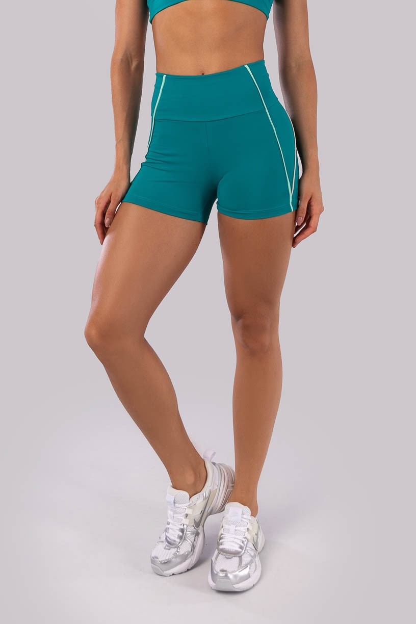 K4513-A_Short_com_Vivos_e_Bolso_Costas_Jade__Verde_Menta__Off-White__Ref:_K4513-A