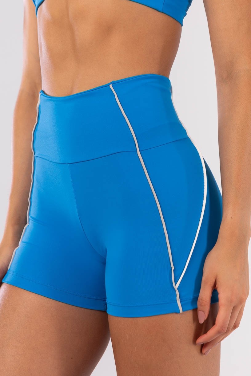 K4513-B_Short_com_Vivos_e_Bolso_Costas_Azul_Oceano__Bege__Off-White__Ref:_K4513-B