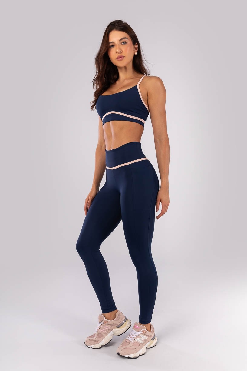K4521-A_Calca_Legging_com_Bolsos_e_Chapado_no_Cos_Azul_Marinho__Rosa_Bebe__Ref:_K4521-A