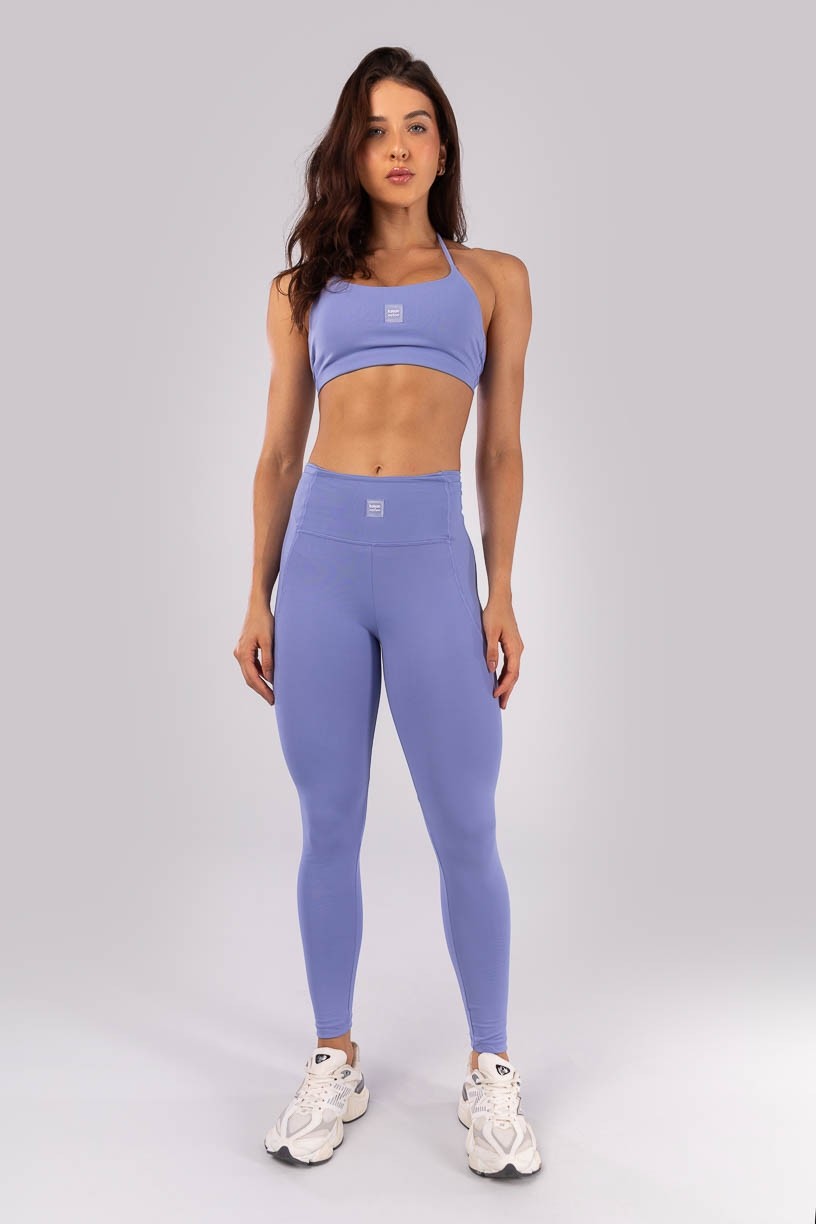 K4524-A_Calca_Legging_com_Bolsos_nas_Laterais_Do_Cos_Azul_Periwinkle__Ref:_K4524-A
