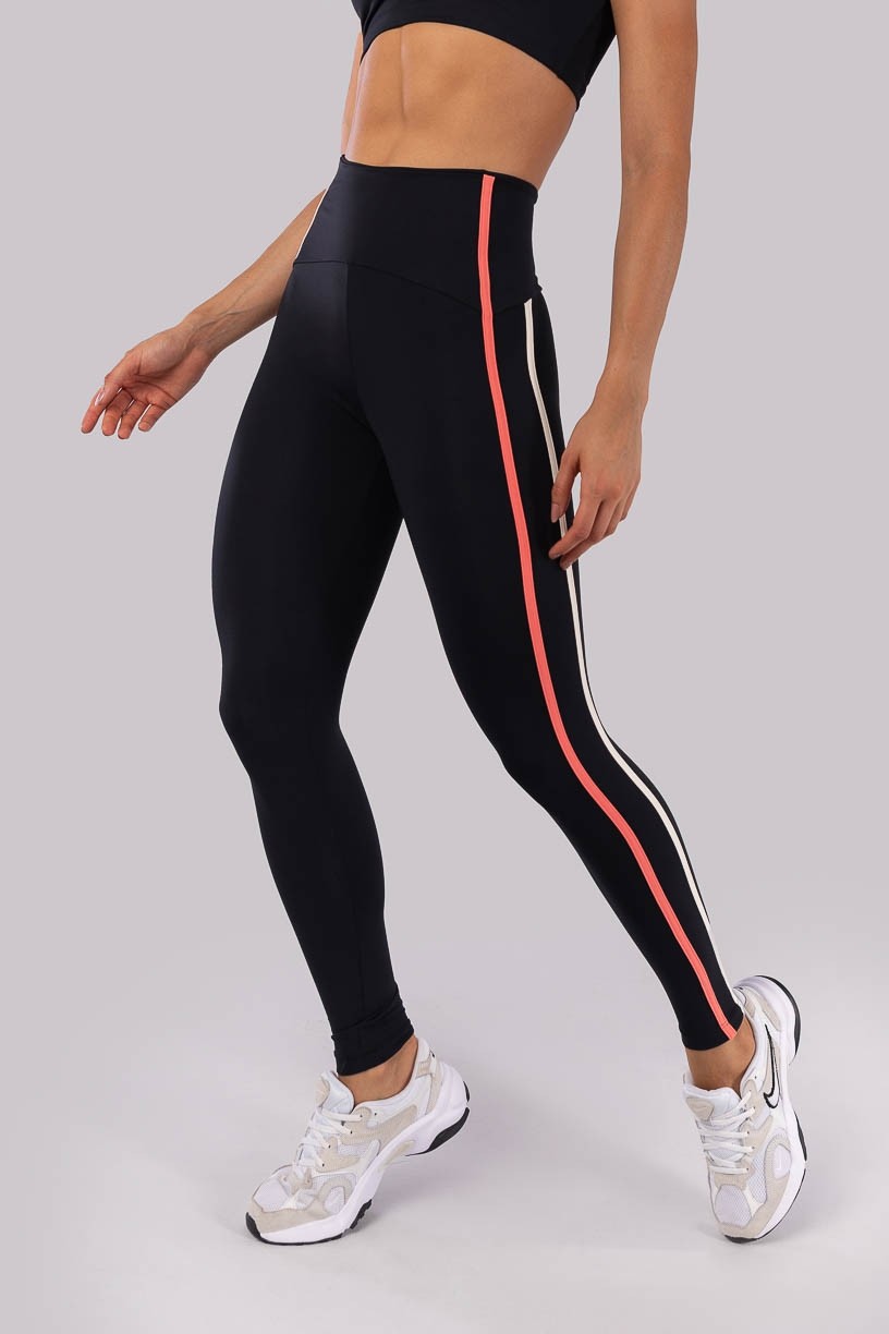 K4527-A_Calca_Legging_com_Chapado_Coloridos_Preto__Aquarela__Off-White__Ref:_K4527-A