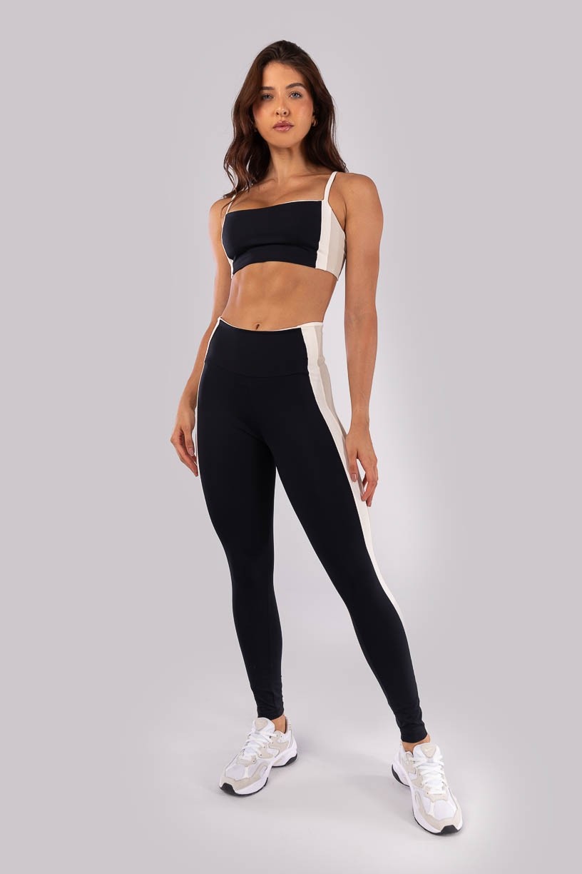 K4533-A_Calca_Legging_com_Faixas_Laterais_Preto__Bege__Off-White__Ref:_K4533-A