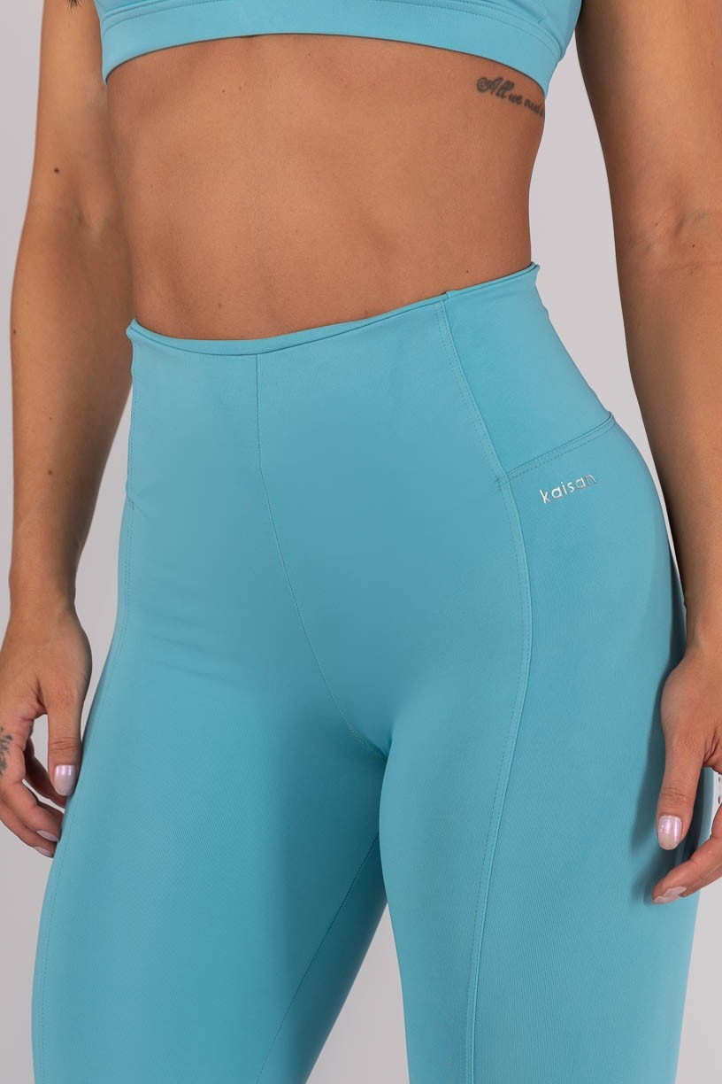 K4303-D_Calca_Legging_com_Recortes_Brisa__Ref:_K4303-D