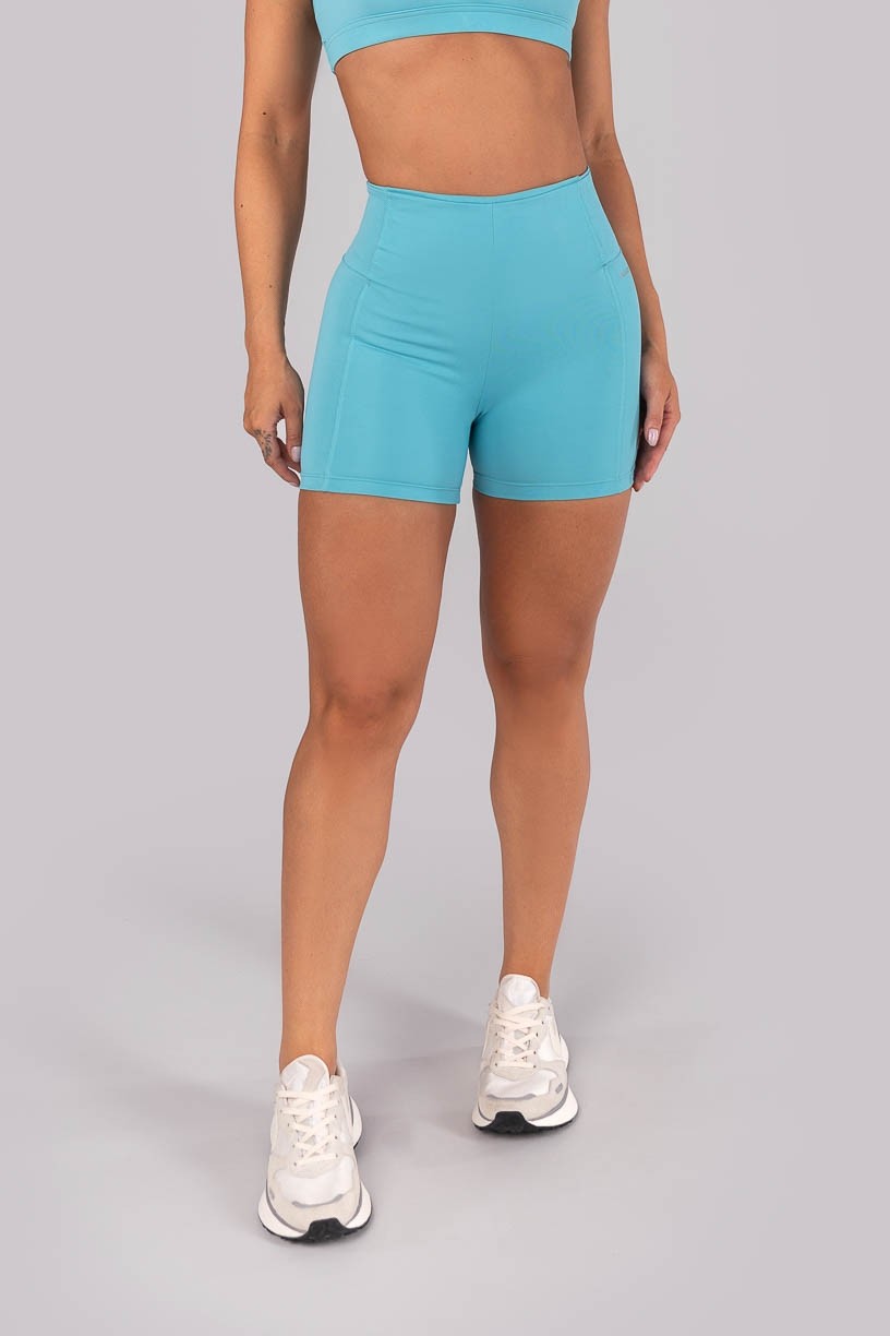 K4304-D_Short_com_Recortes_Brisa__Ref:_K4304-D