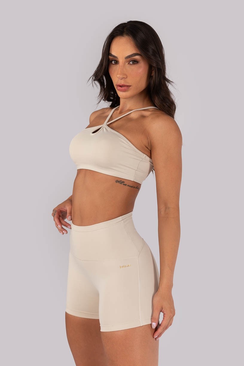 K4291-E_Short_com_Vira_e_Cos_em_V_Bege__Ref:_K4291-E