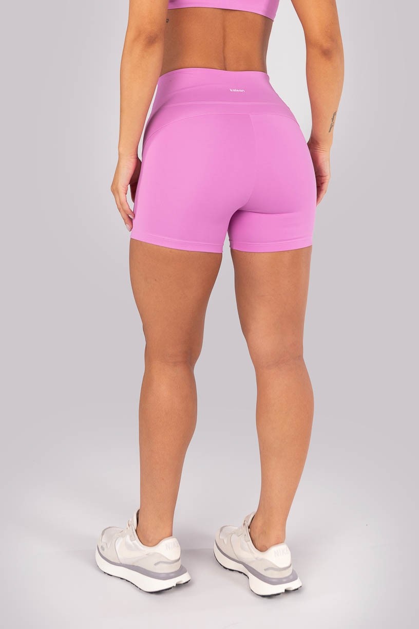 K4550-B_Short_com_Vivo_e_sem_Cos_Aparente_Aurora__Off-White__Ref:_K4550-B