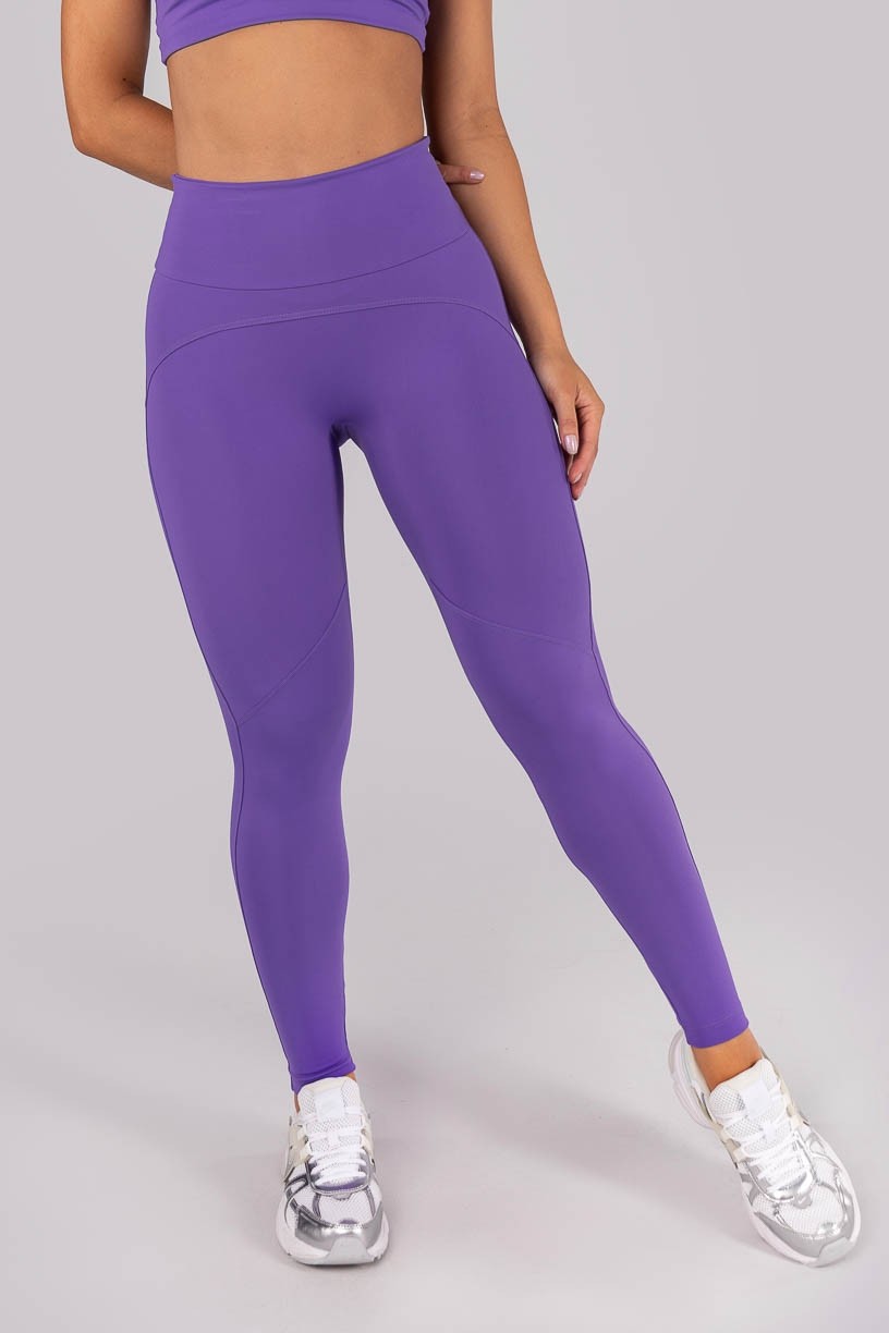 K4552-B_Calca_Legging_sem_Gancho_e_com_Recortes_Violeta__Ref:_K4552-B