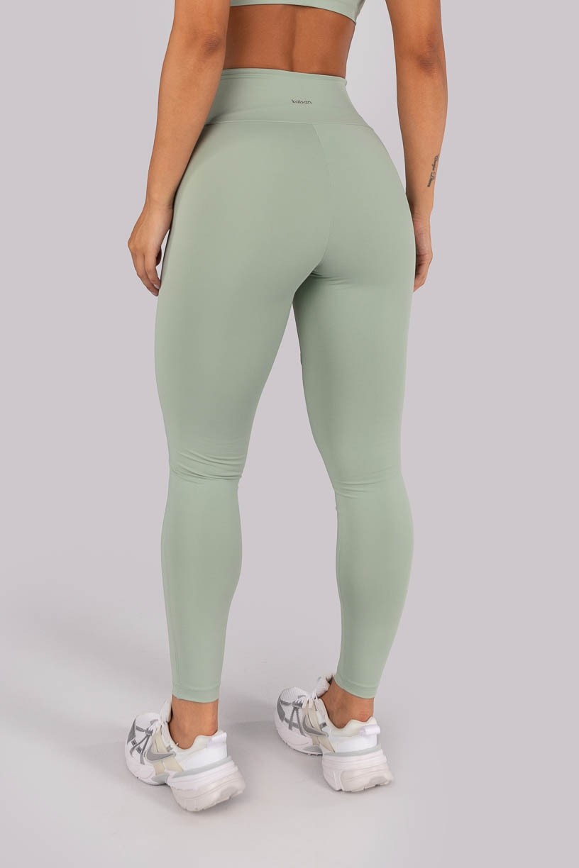 K4552-C_Calca_Legging_sem_Gancho_e_com_Recortes_Verde_Claro__Ref:_K4552-C