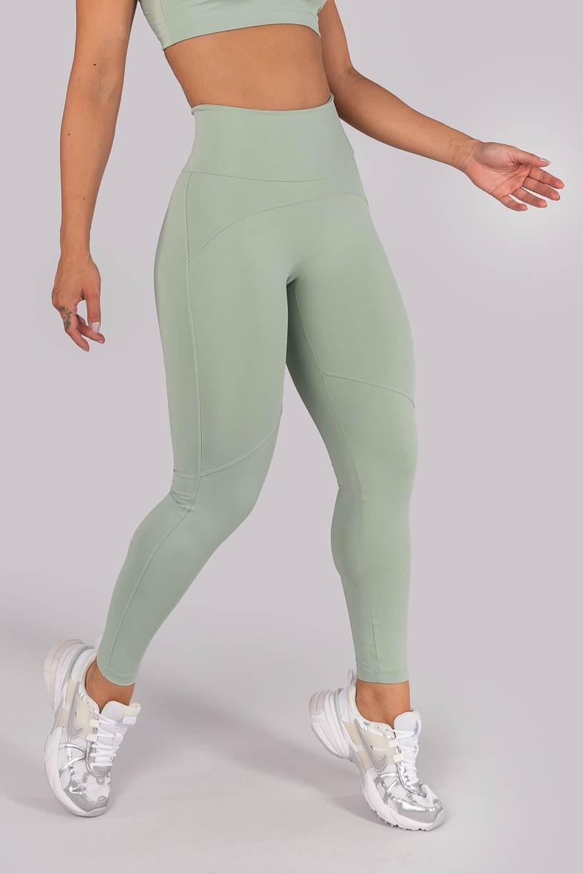K4552-C_Calca_Legging_sem_Gancho_e_com_Recortes_Verde_Claro__Ref:_K4552-C