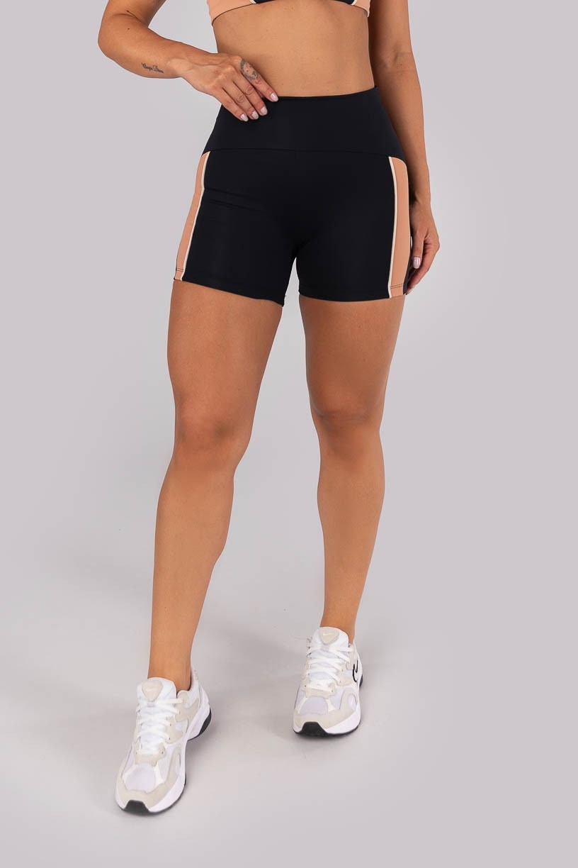 K4559-A_Short_com_Recortes_e_Vivo_Preto__Nude__Ref:_K4559-A