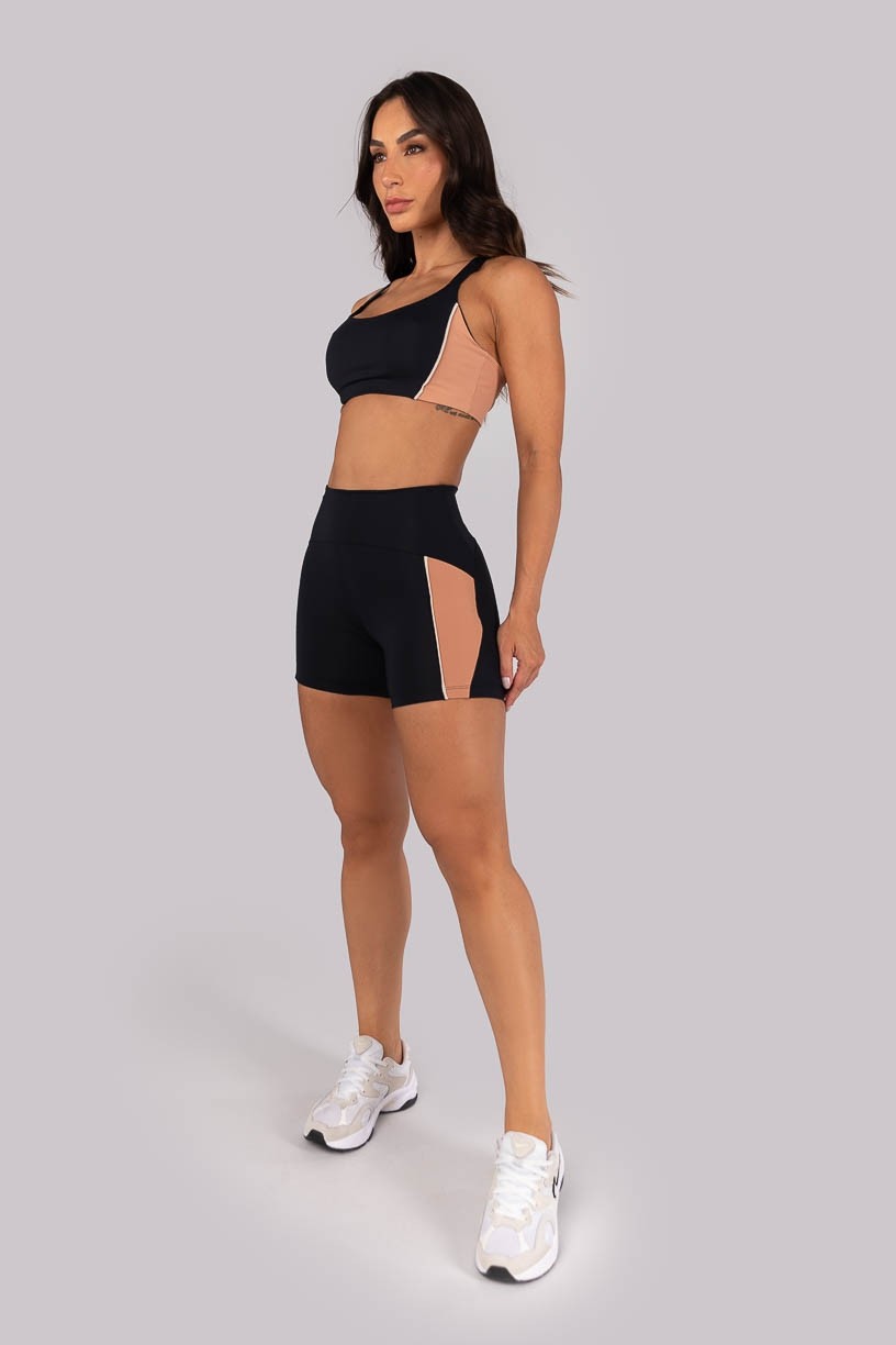 K4559-A_Short_com_Recortes_e_Vivo_Preto__Nude__Ref:_K4559-A