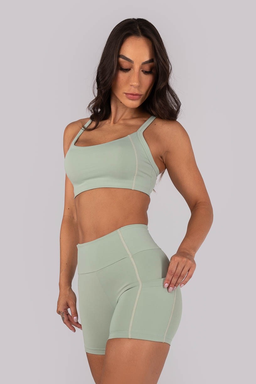 K4563-B_Top_com_Alcas_Largas_e_Cobertura_Contrastante_Verde_Claro__Ref:_K4563-B