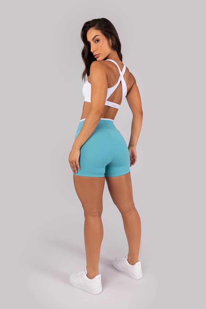 K4566-B_Top_com_Alcas_Largas_Cruzadas_Branco__Ref:_K4566-B