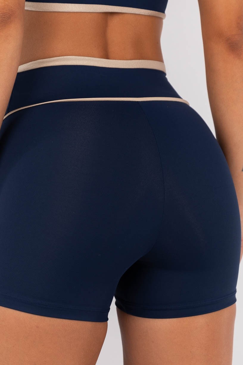 K4571-A_Short_com_Vivo_e_Vira_Azul_Marinho__Bege_Platinado__Ref:_K4571-A