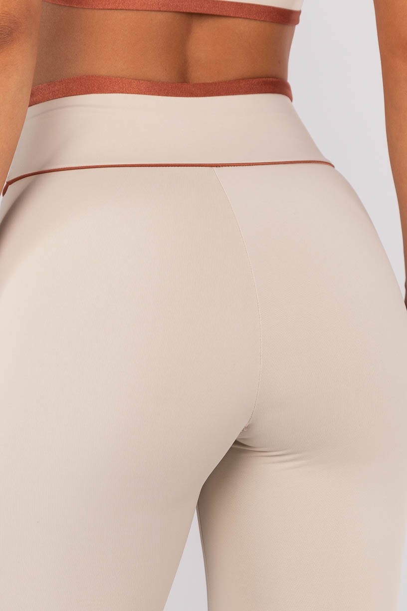 K4570-B_Calca_Legging_com_Vivo_e_Vira_Bege__Cobre__Ref:_K4570-B