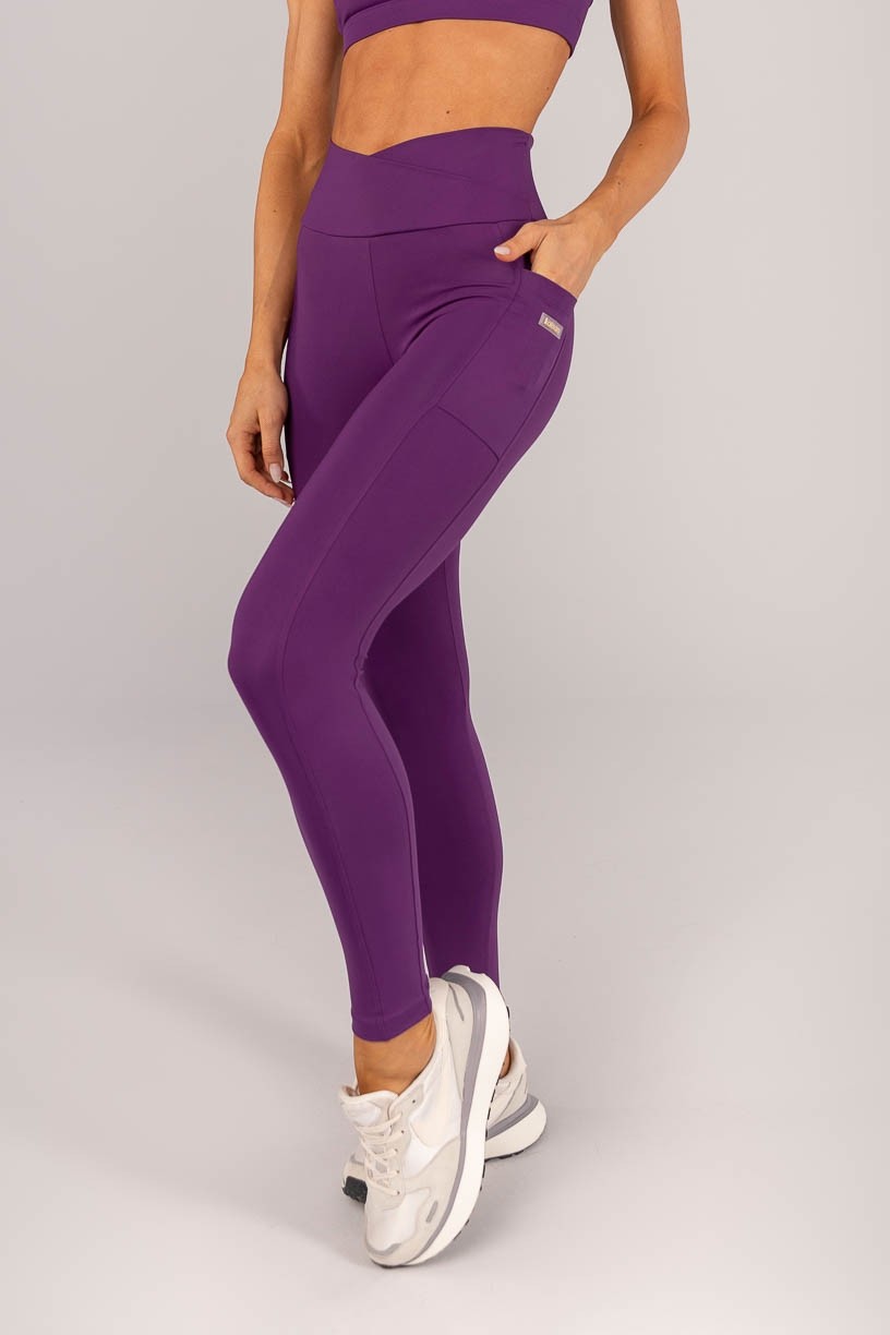 K4360-E_Calca_Legging_com_Cos_Transpassado_e_Bolsos_Ametista__Ref:_K4360-E